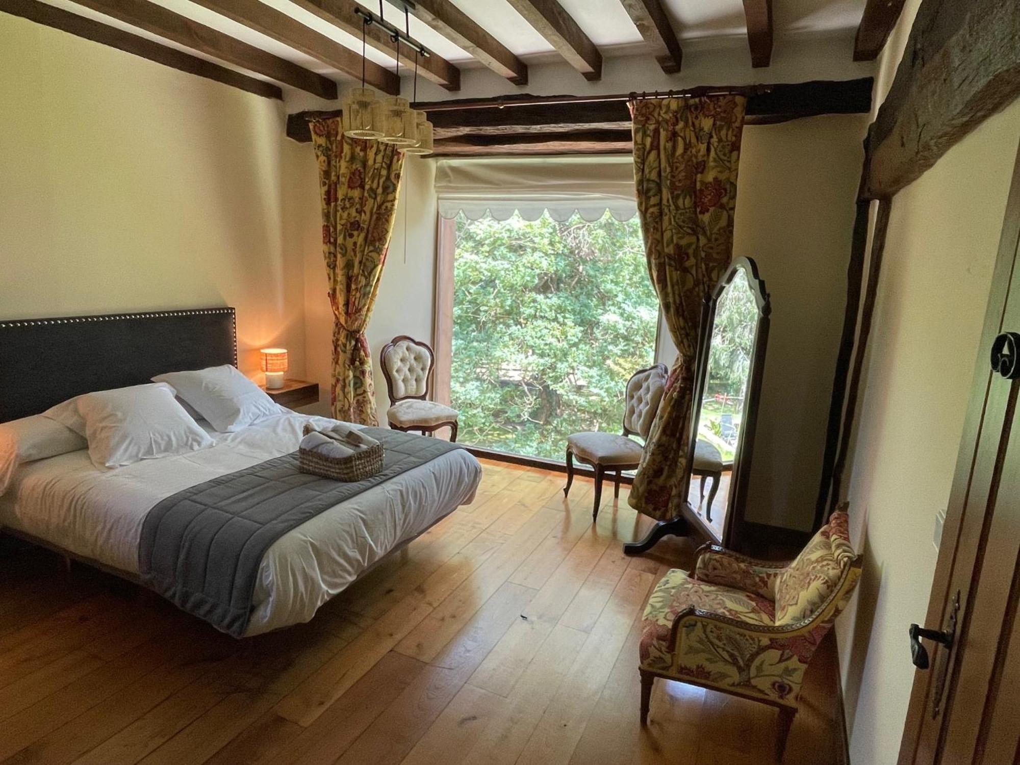 Casa Cordoba Bed & Breakfast Esles Exterior photo